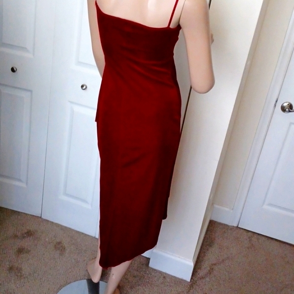 VINTAGE RED VELVET DRESS - Picture 5 of 17